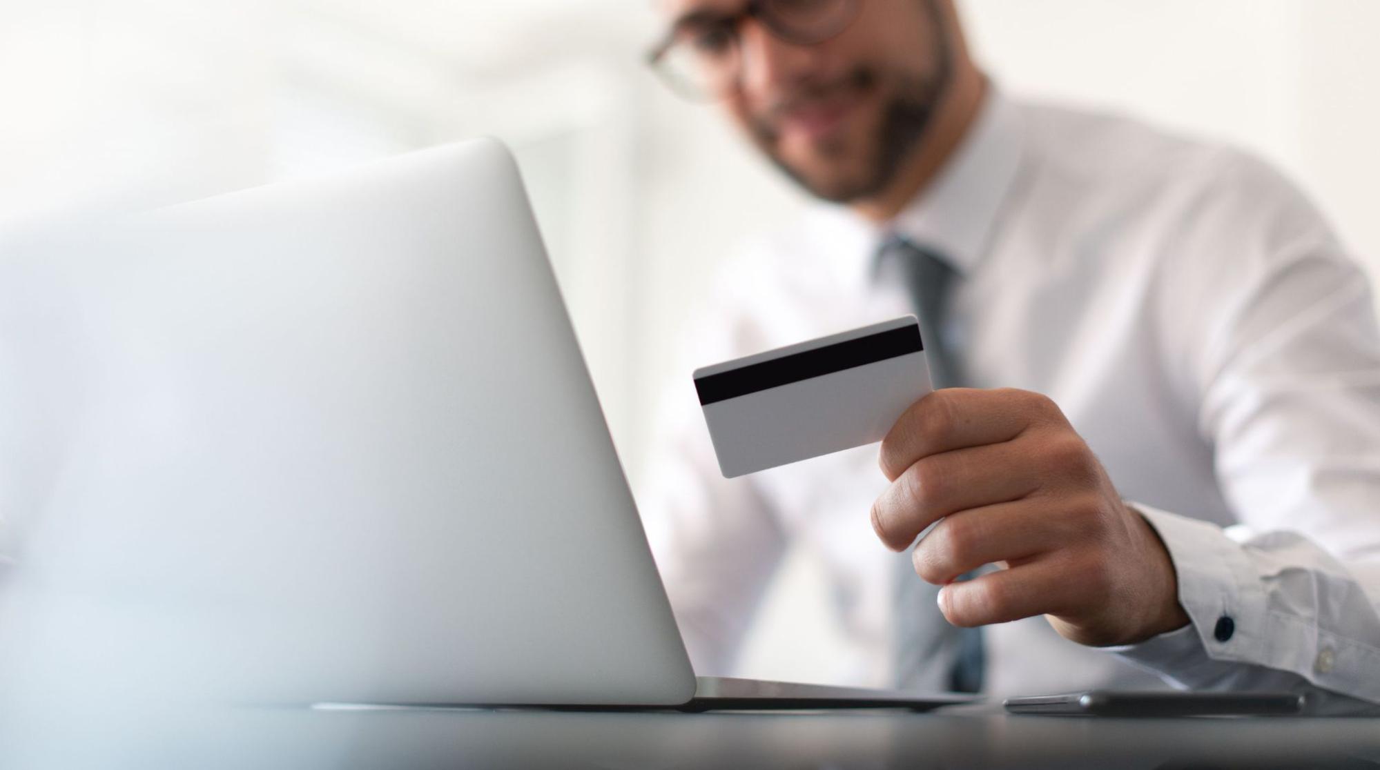 https://www.veritasbanking.com/Fichage Banque de France : 3 solutions pour continuer à payer et être payé