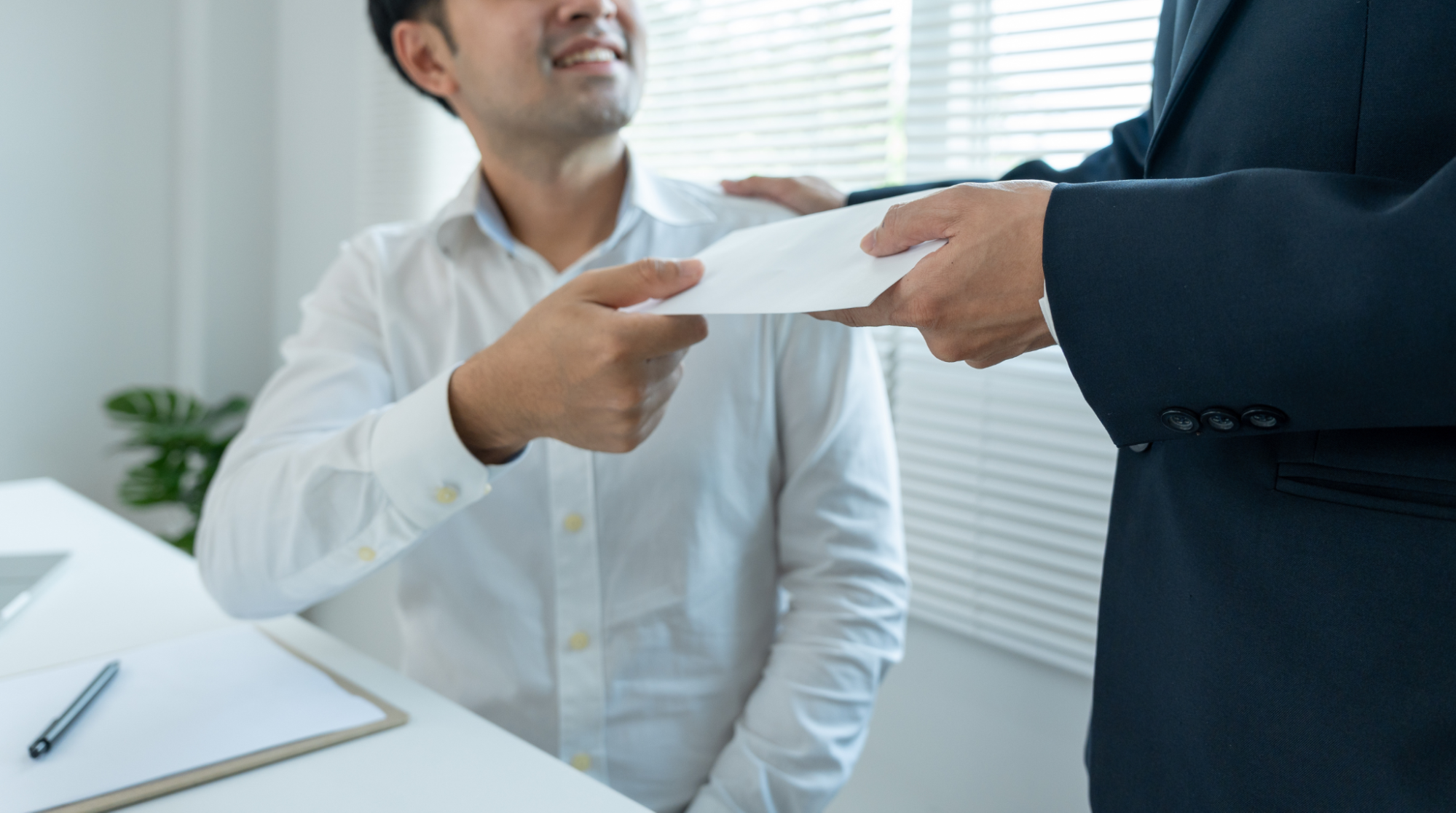 https://www.veritasbanking.com/Recevoir son salaire sans compte bancaire traditionnel : mode d'emploi du RIB dédié