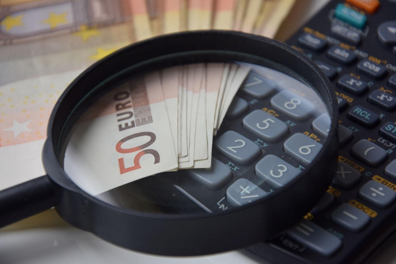 https://www.veritasbanking.com/Optimisez vos finances : comment éviter les frais bancaires grâce à une carte prépayée