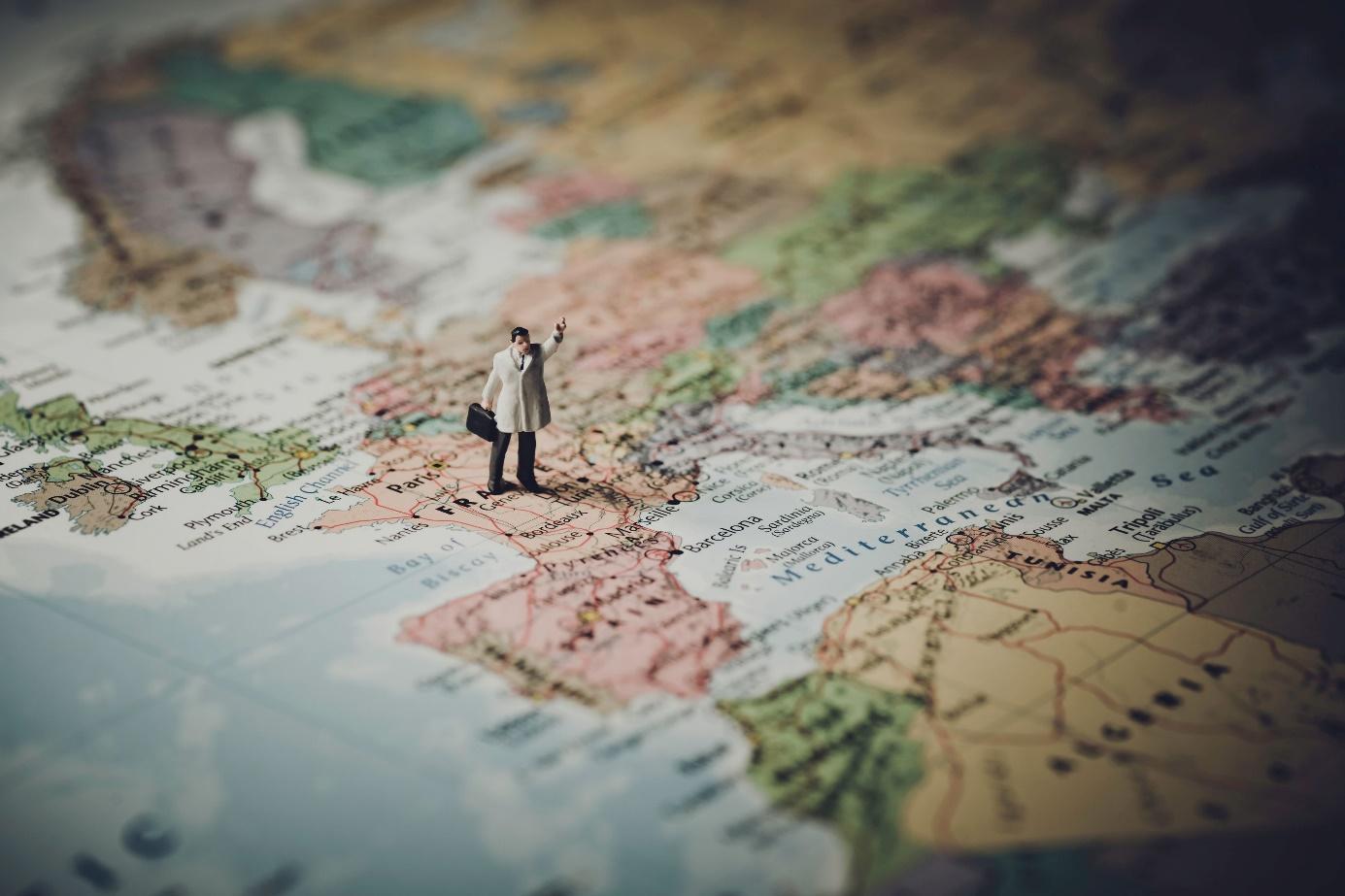 https://www.veritasbanking.com/Optimisez vos voyages avec la carte prépayée idéale