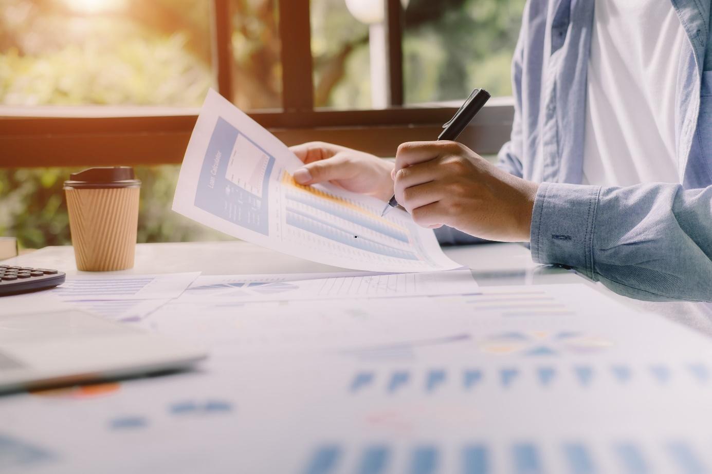 https://www.veritasbanking.com/Optimisez votre gestion financière : une carte prépayée pour obtenir un RIB rapidement
